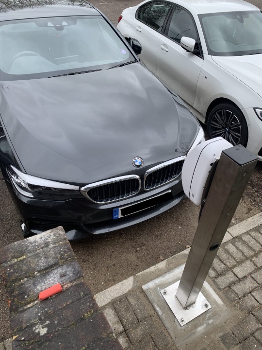 Crittall Installs EV Charging Point