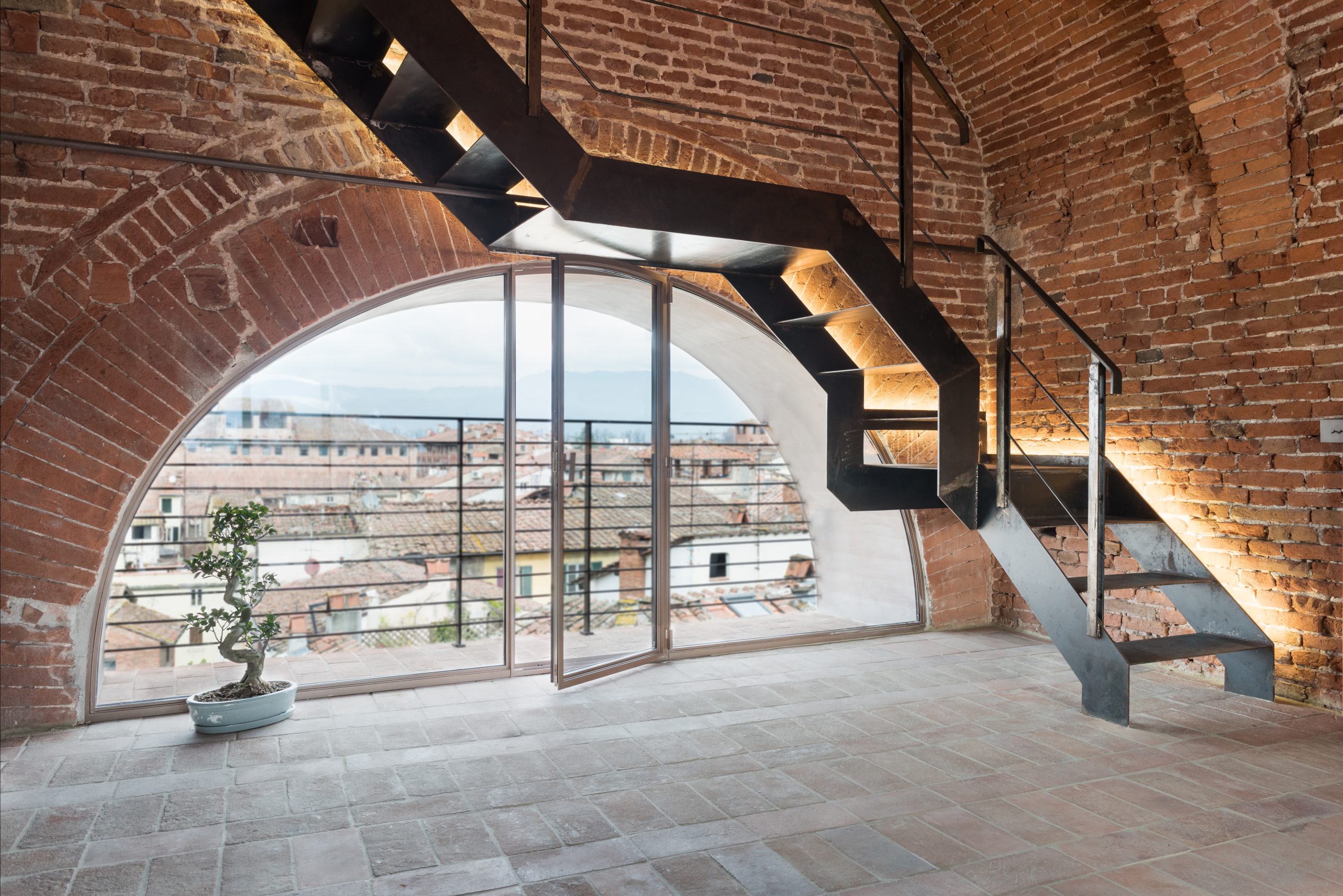 Arched bespoke window