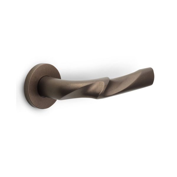 formani eleez door handle on rose bronze